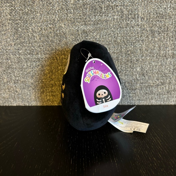 Squishmallows 5” Judith/Stix Halloween Black/ Silver Holographic Skeleton Plush - Picture 4 of 6